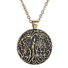 Load image into Gallery viewer, Double Sided Necklace Carved Mom &amp; Several Children Family Tree of Life Necklace Coin Pendant Mom